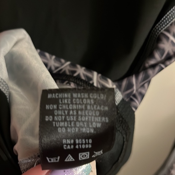 MENS UNDER ARMOUR HEATGEAR SHIRT ๐ฅ๐ฅ๐ฅ - Picture 9 of 14